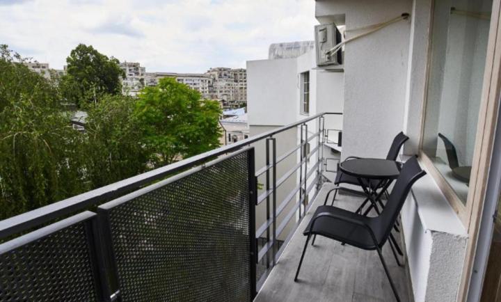 Lux Apartament Bacău Zewnętrze zdjęcie